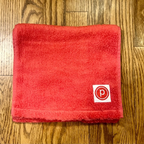 Facesoft Eco-Friendly Sweat Towel - Picture 3 of 3